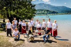 Qualitätssiegel Übergabe im Restaurant am Faaker See