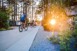 Anfahrt mit dem Radl bis vor die Eingangstür